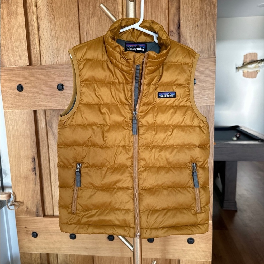 Boys Patagonia vest